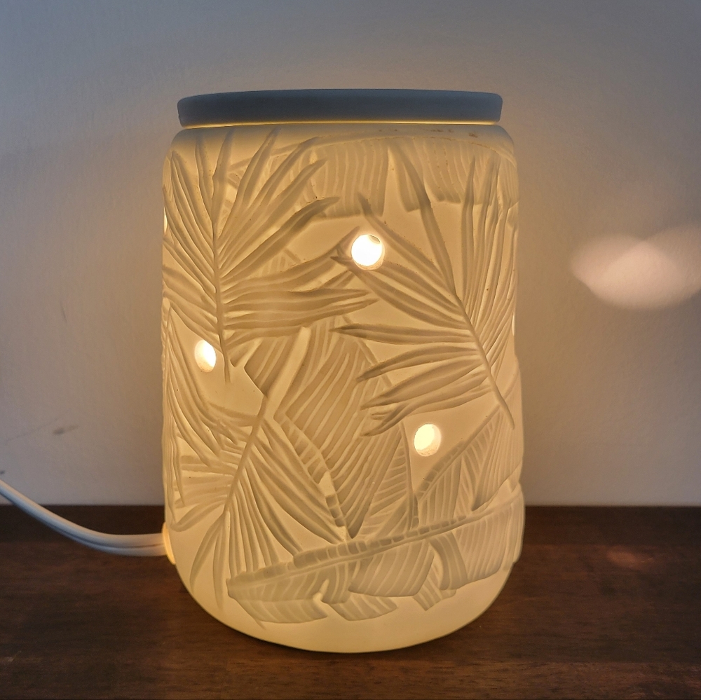 Scentsy Jungle Canopy Warmer